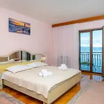 Milena 1 Opatija By Guide Apartman Lovran