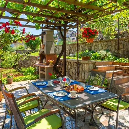 Daire Milena 1 Opatija By Guide *