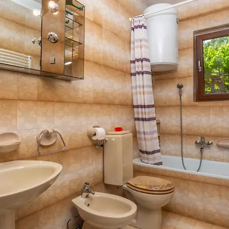 Milena 1 Opatija By Guide Apartamento *